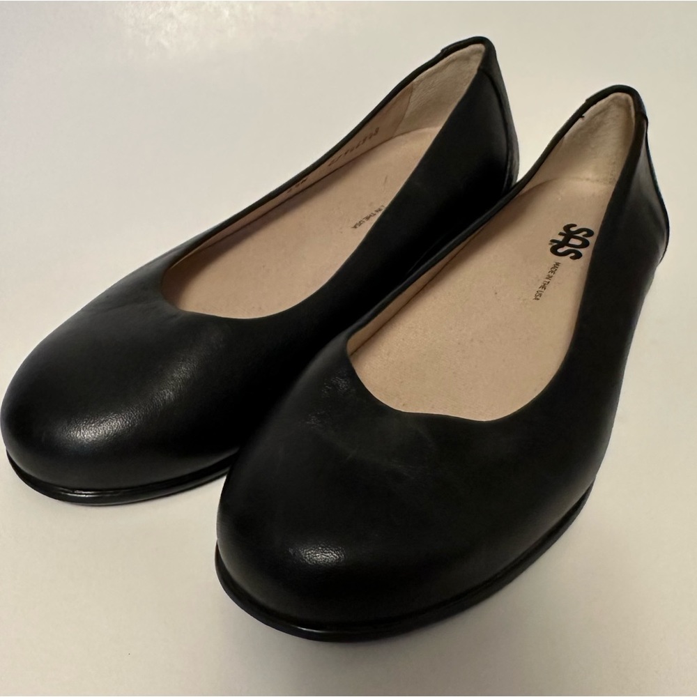 SAS Women’s Scenic Basic Ballet Flat Black Size 6.5 Wide Mint Condition! 6.5W